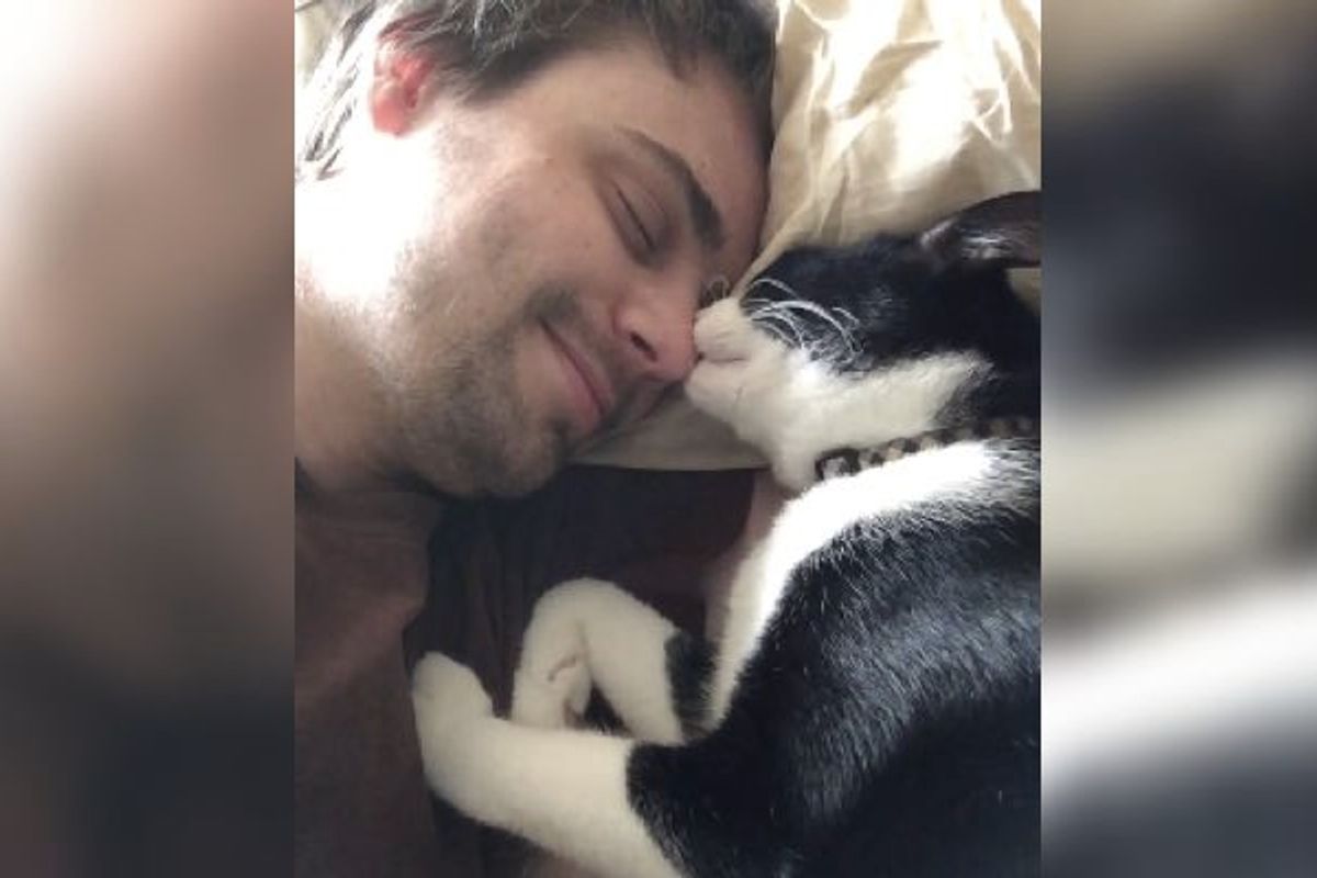 Every Morning Man Wakes Up to This! It's the Best!