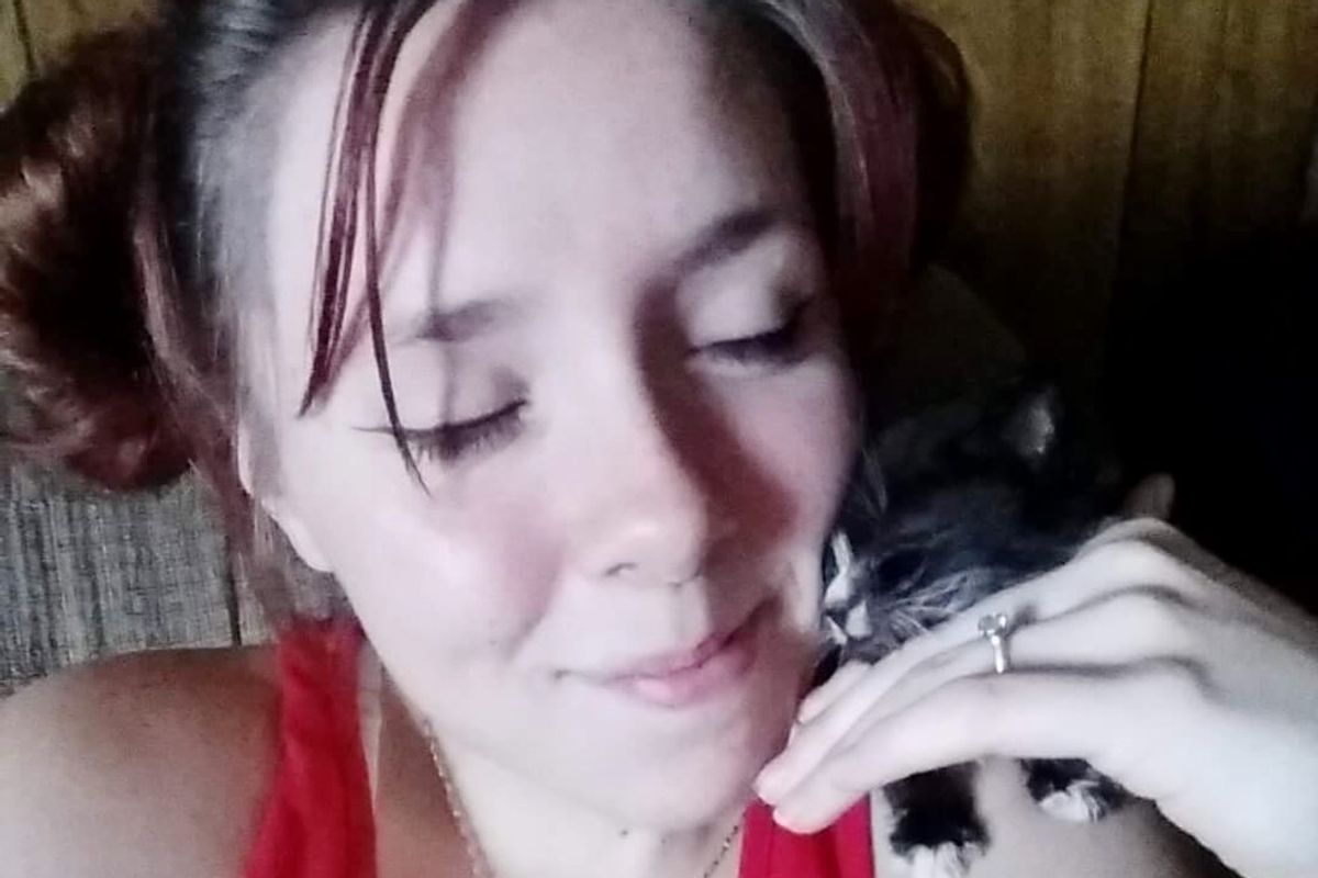 Young Woman Won't Give Up on Kitten When Others Say He Doesn't Have a Chance